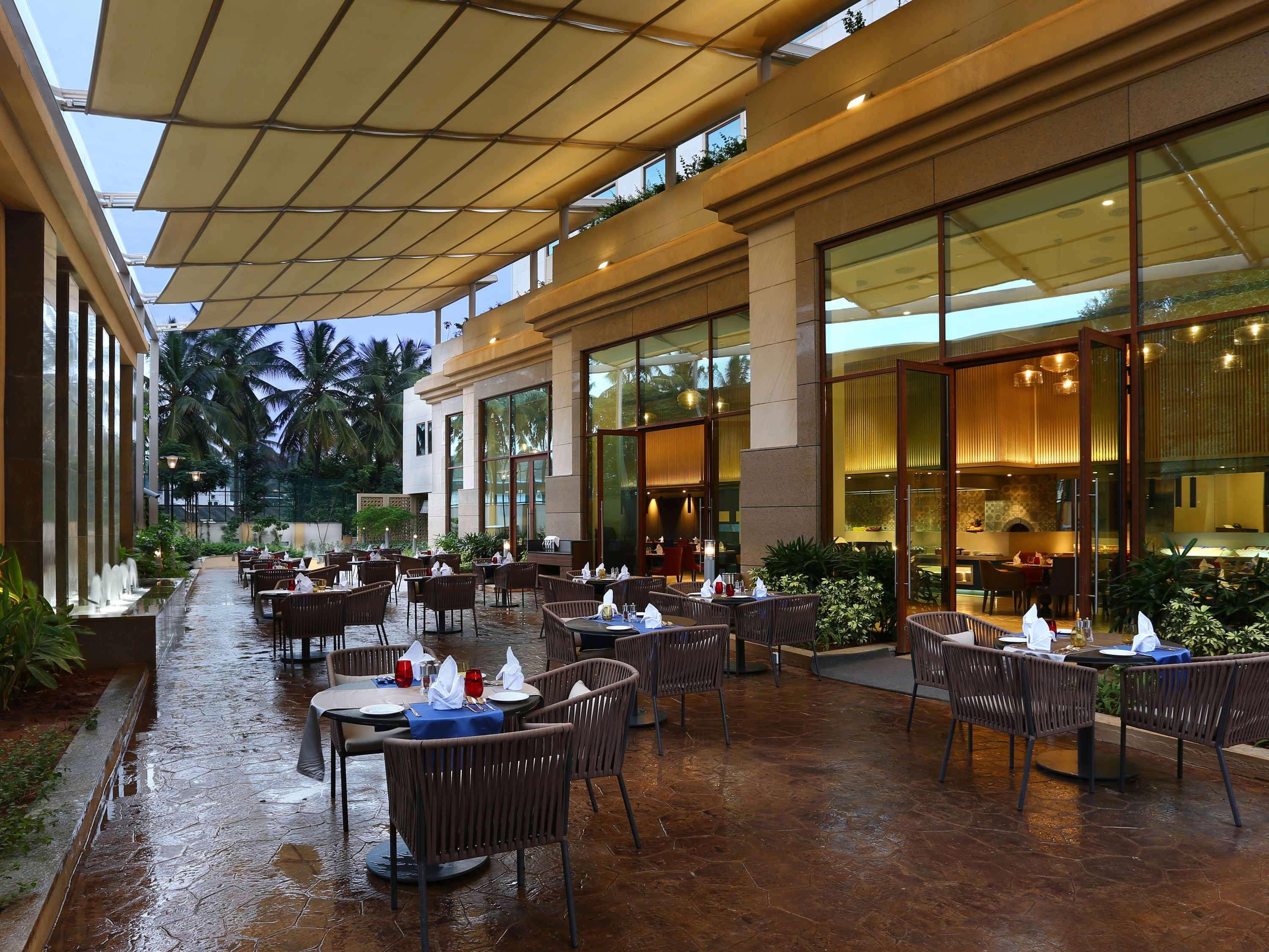 Grand Mercure Mysore - An Accor Brand Exteriör bild The Park, Bangalore