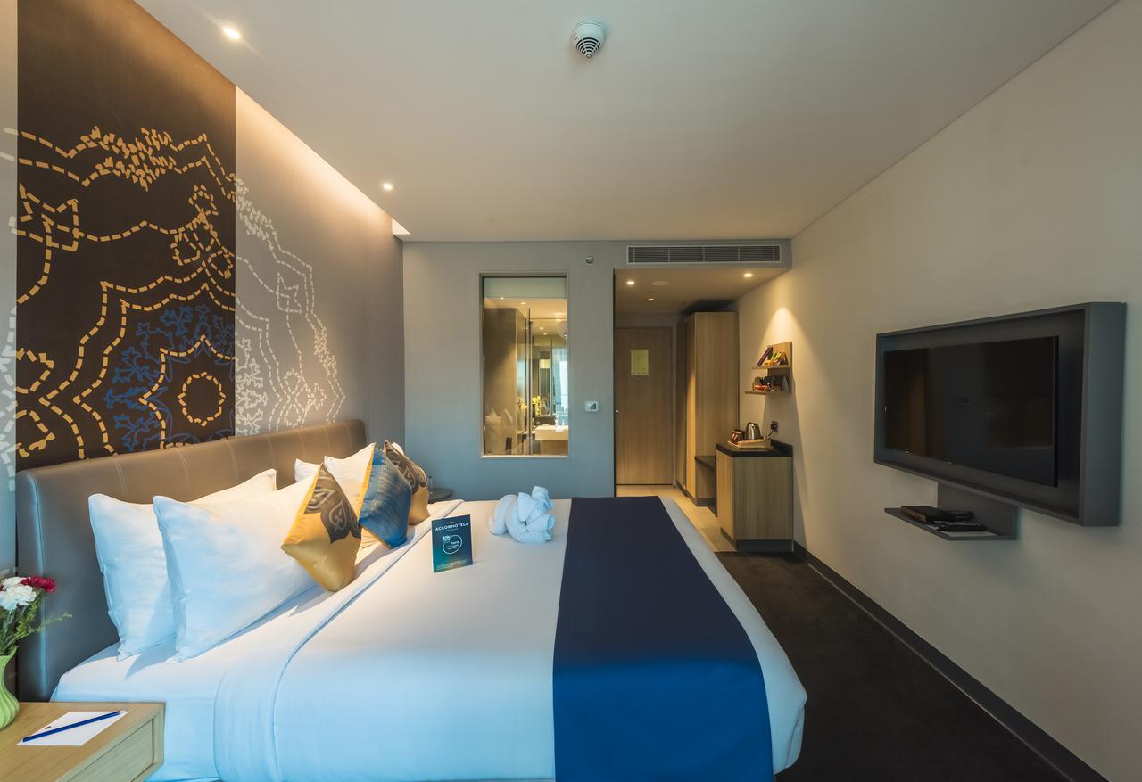 Grand Mercure Mysore - An Accor Brand Exteriör bild Deluxe Room