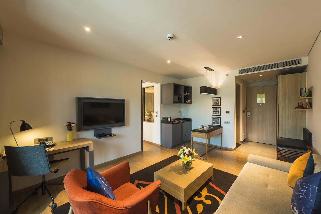 Grand Mercure Mysore - An Accor Brand Exteriör bild A suite at the hotel