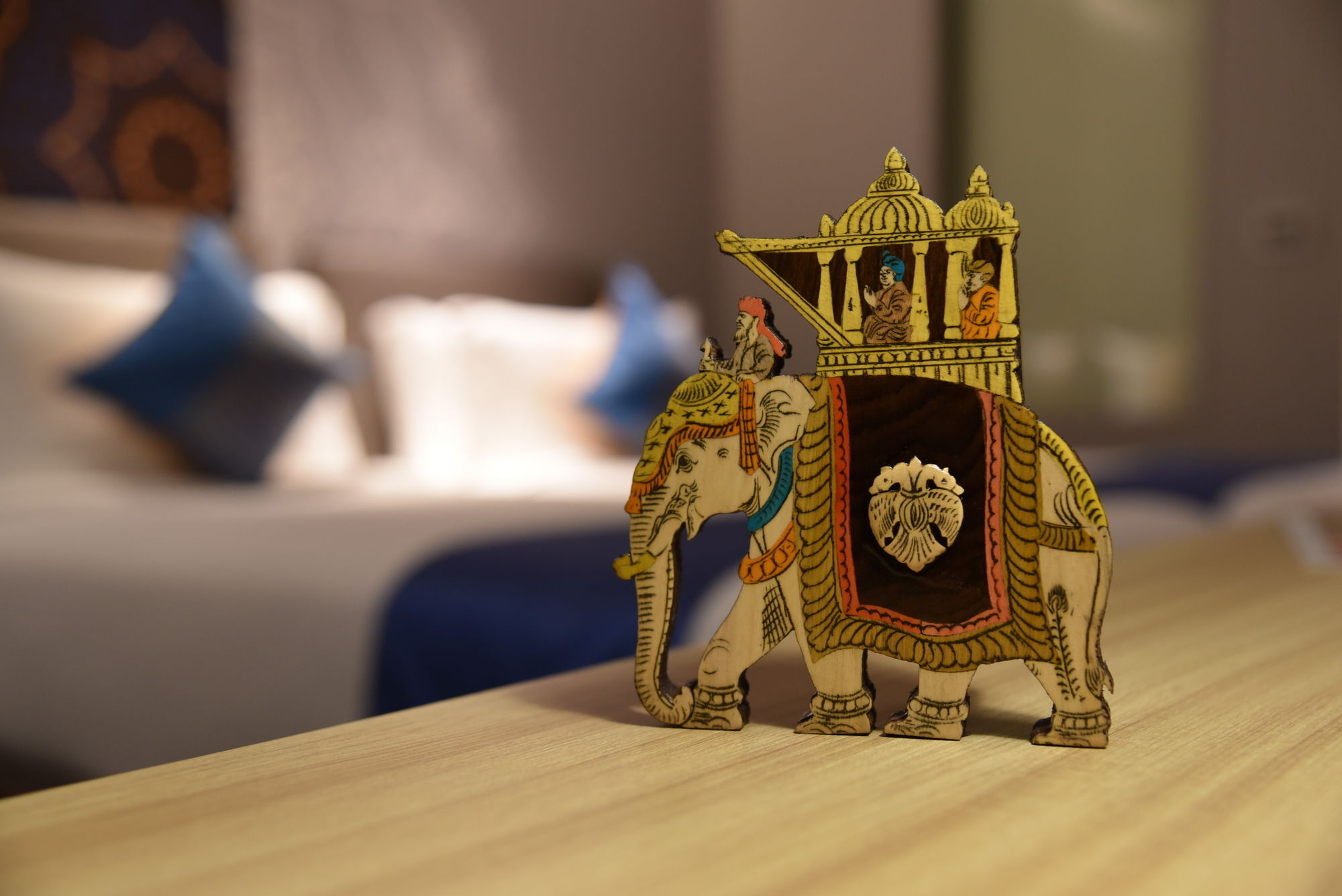 Grand Mercure Mysore - An Accor Brand Exteriör bild A souvenir from Jaipur