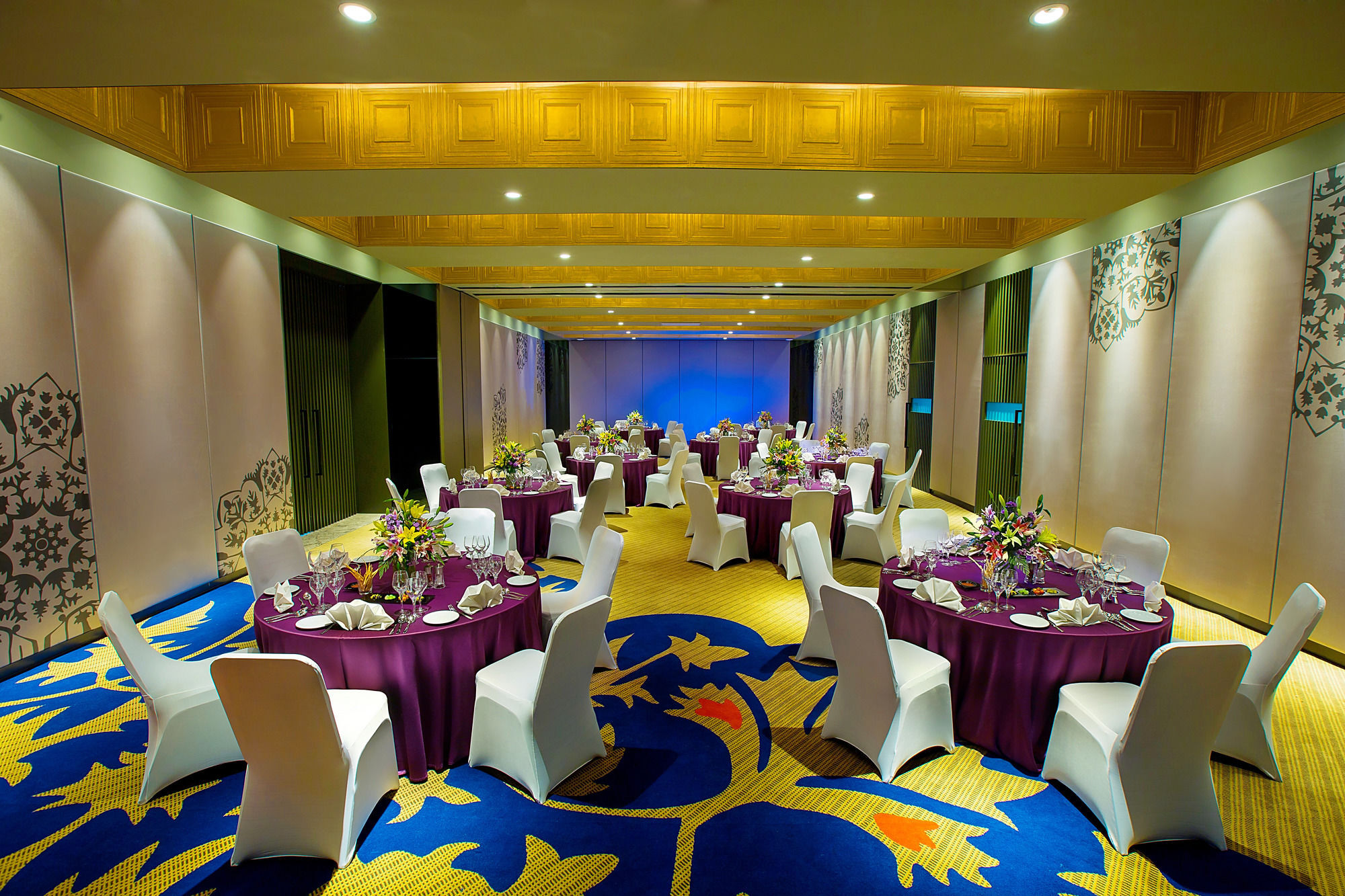 Grand Mercure Mysore - An Accor Brand Exteriör bild The ballroom